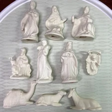 Set of 10 CERAMIC NATIVITY FIGURINES Christmas Religious  Ready To Paint NEW
