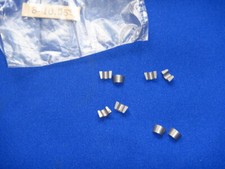 Jeu de 8  clavettes coniques de soupapes pour RENAULT Dauphine. Mot. 670, neuves