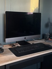 Apple imac 27 5k 2017 2.3GHz 18 Core 256GB Ram 16GB Vega 64 2TB SSD