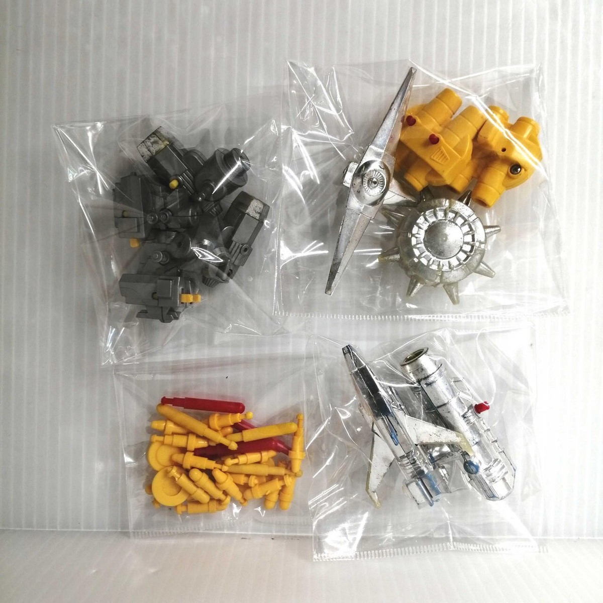 Vintage 1981 Y&K Voltron GB-36 Diecast Japan Lionbot Weapons Popy