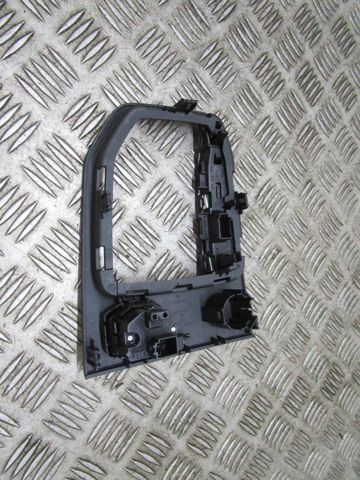 Picture 3 of 5