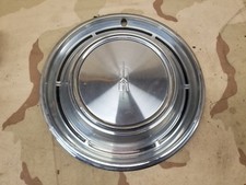 1 1969 Oldsmobile Cutlass F-85 Wheel Hub Cap Oem Olds 14 69