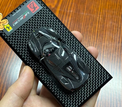 DMH 1:64 schwarz Vollcarbon Laferrari Aperta Sport Modell Diecast Resin Auto - Bild 12 von 17