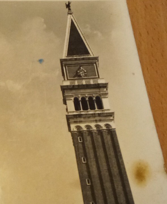Picture 3 of 8