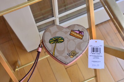 Coach CU405 Coach X Observed By Us Heart Coin Case In
