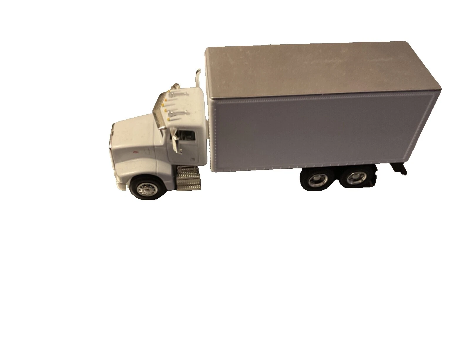 SpecCast camiones diecast escala 1:64