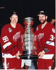 LARRY MURPHY #55, JAMIE MACOUN #34 Detroit Red Wings Stanley Cup Signed 8x10