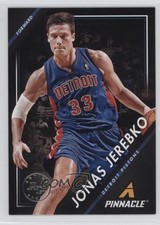 2013-14 Panini Pinnacle Artist Proof Jonas Jerebko #73 0a1