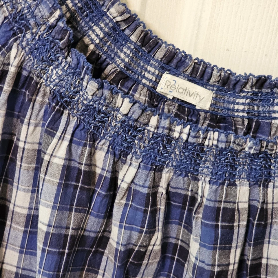 Top para mujer azul a cuadros manga corta fuera del hombro talla XL? Peasant Cottage Co Foto 2 de 4