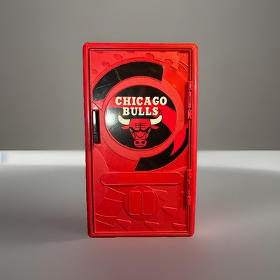 VTG Customizable 96  Suncast Corp NBA Chicago Bulls 24'' Mini Locker Storage Rare