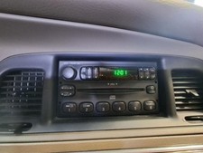 Audio Equipment Radio Receiver Am-fm-cd Fits 98-07 Crown Victoria 3966994