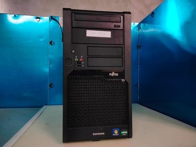 Fujitsu COMPUTER  als Ersatzteilspender/defekt  (L14 1135)