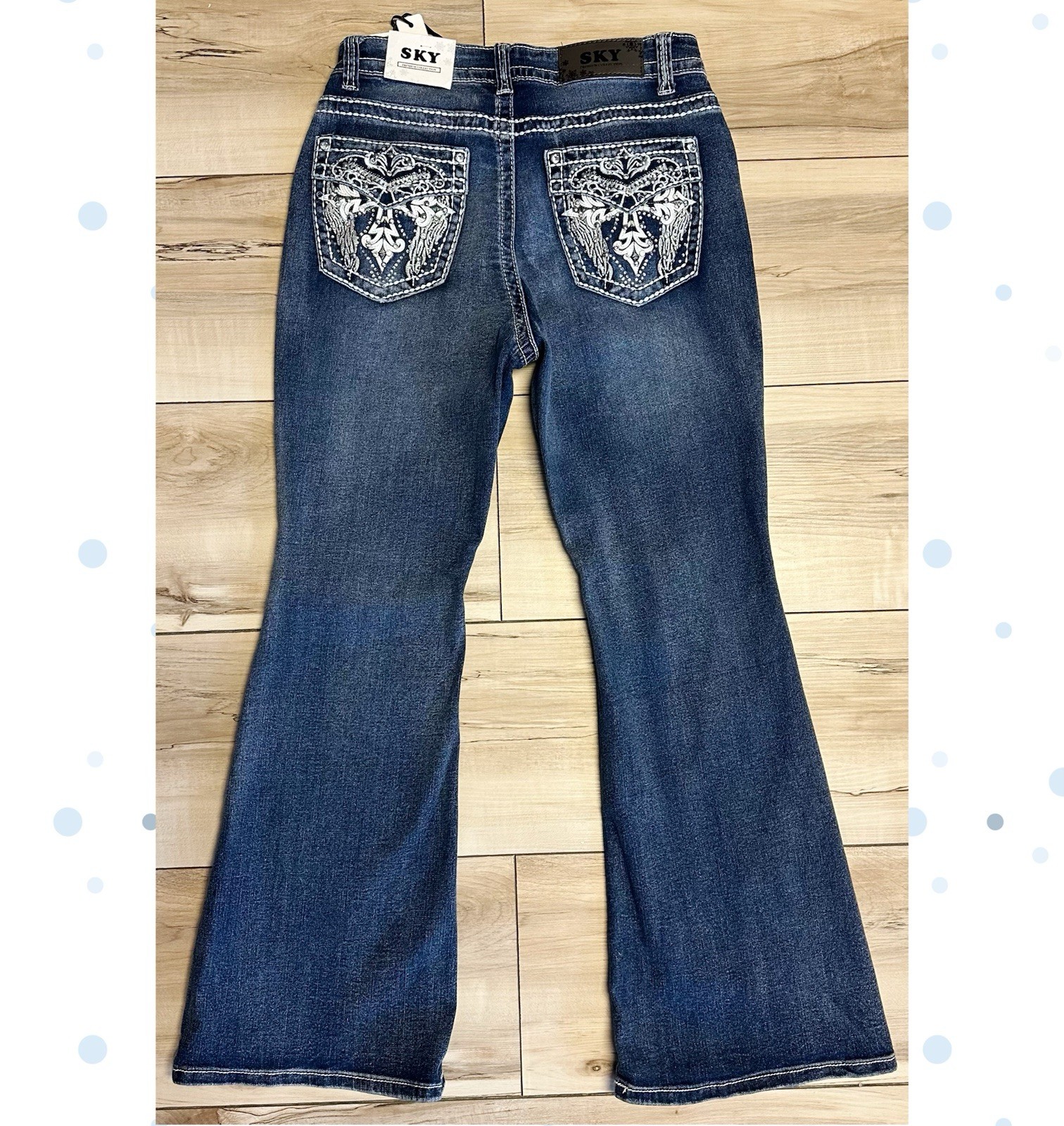 NWT Sky Women’s Jeans Size 11/12( Junior)