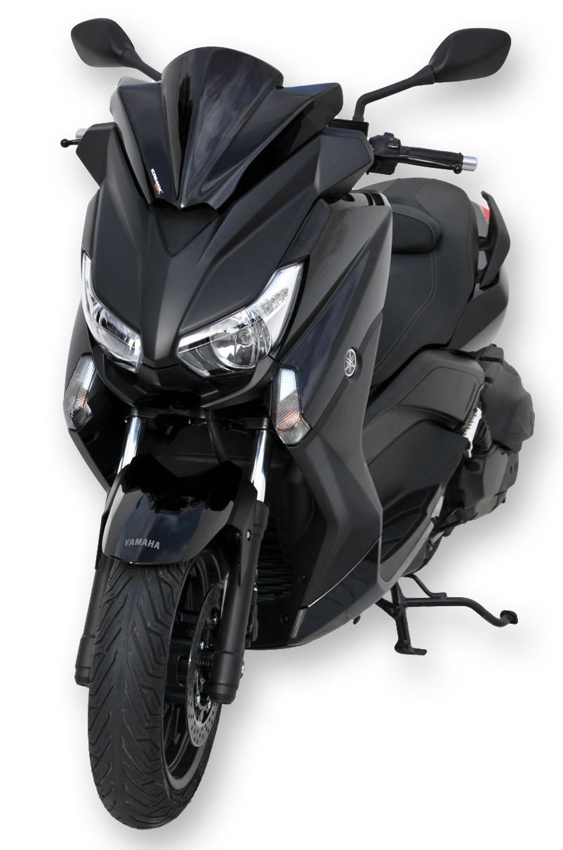 Bulle Ermax sport Yamaha Xmax pour le trajet urbain quotidien noir