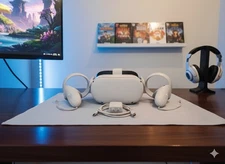 VR Headset | Meta Quest 2 All-in-One – Excellent Condition!