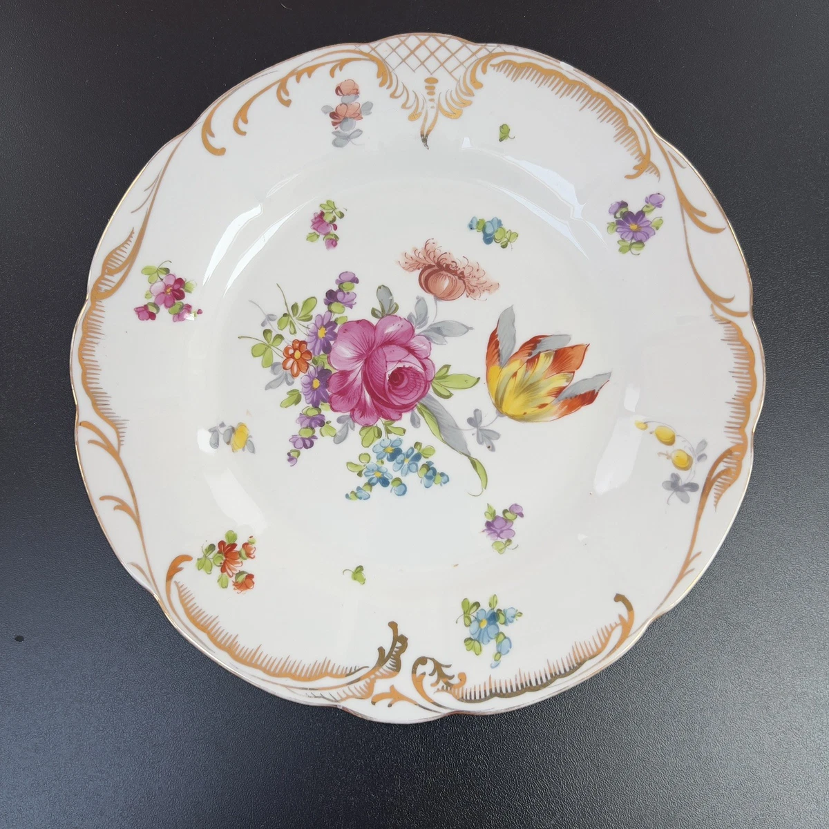最終値下げ❗️Dresdenのアンティーク大皿 美品❗️ Dresden Plate In Antique Ceramic & Porcelain Plates & Chargers for