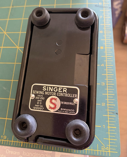 Singer Vintage Original Sewing Motor Controller Foot Pedal Simanco 198997