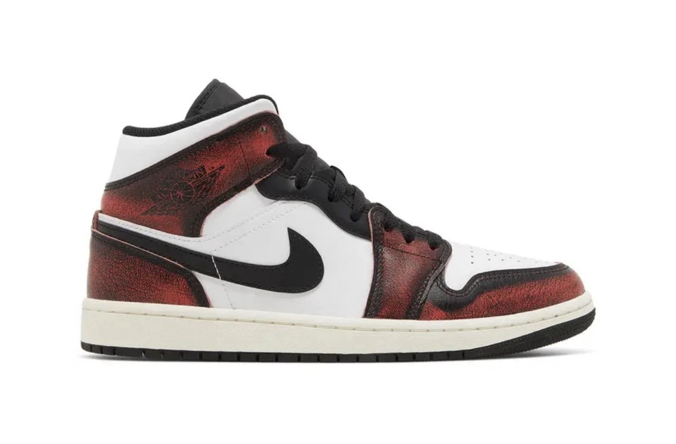Jordan Air Jordan 1 Mid baskets homme rouge/noir/blanc EU 43 montantes à lacets - Photo 2/4