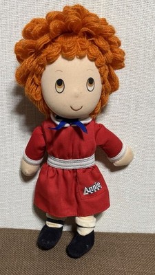 Vintage Orphan Annie Doll 10  Plush Applause Orange Yarn Hair Red Dress 1982