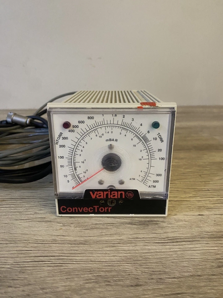Varian Convectorr GA Vacuum Gauge Controller L9104-303 115VAC 60 Hz With CABLE - Image 2 of 4
