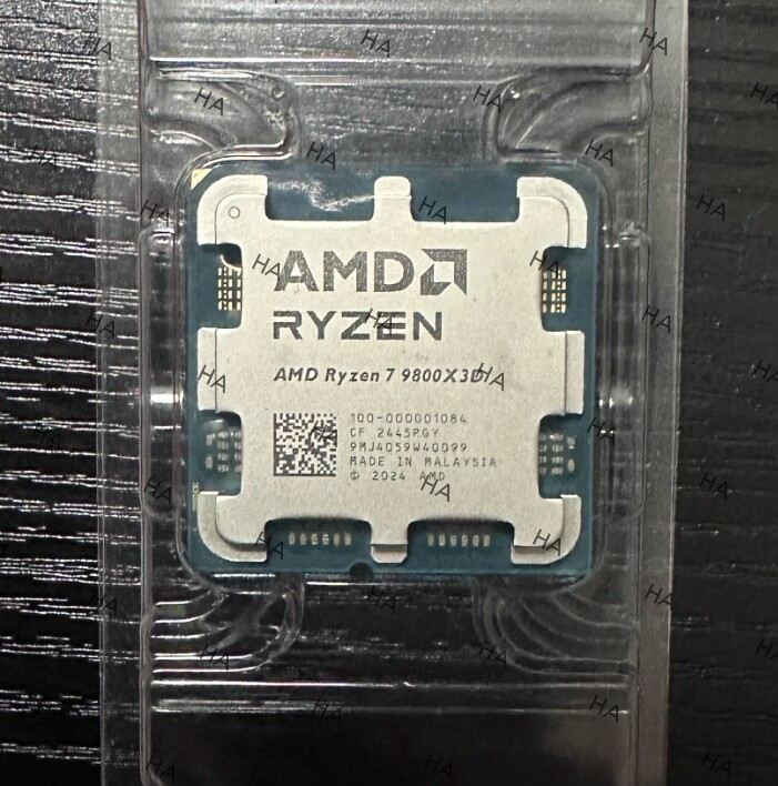 AMD RYZEN 7 9800X3D CPU 8 Cores 16 Threads Desktop Processor AMD RYZEN 7 9800X3D CPU 8 Cores 16 Threads Desktop Processor