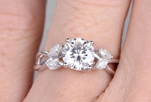 1.2ct Round Cut Moissanite Split Shank Engagement Ring 14k White Gold Plated - Picture 2 of 5
