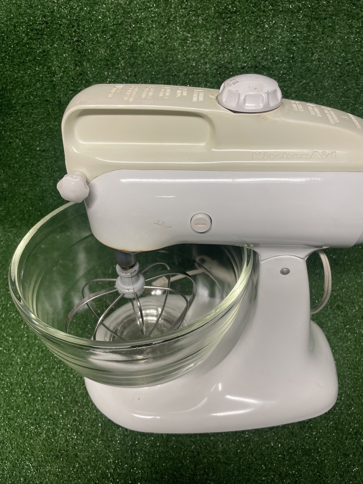 Vintage Kitchenaid Mixer Model 4C USA Works w/ Wisk, Glass Bowl And