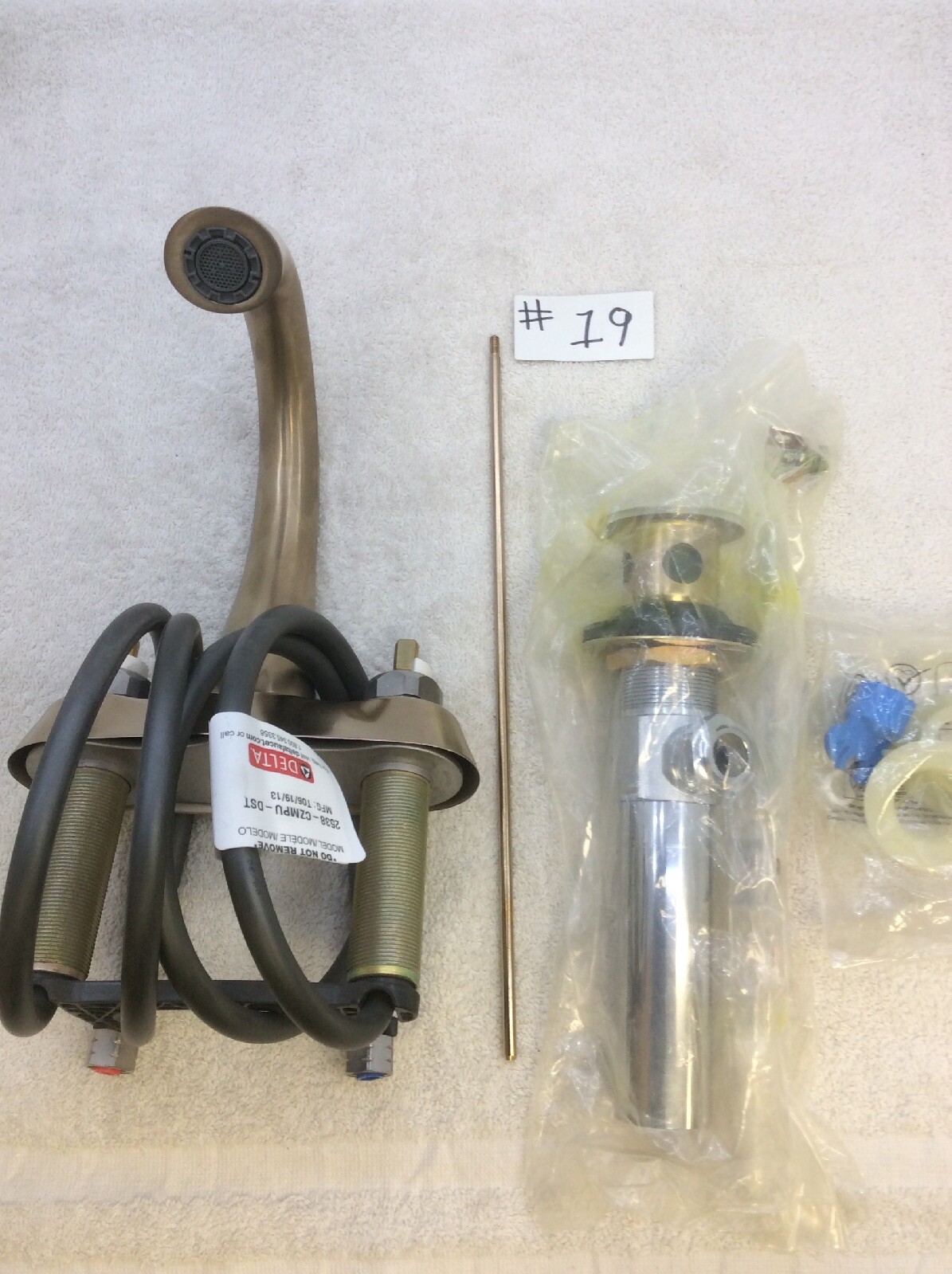 Delta 2538-CZMPU-DST Lahara 4&rdquo; Spread Bathroom Faucet HANDLES NOT INCLUDED