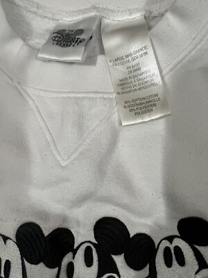 vintage Disney Mickey mouse embroidered sweatshirt sz XL vintage Disney Mickey mouse embroidered sweatshirt sz XL