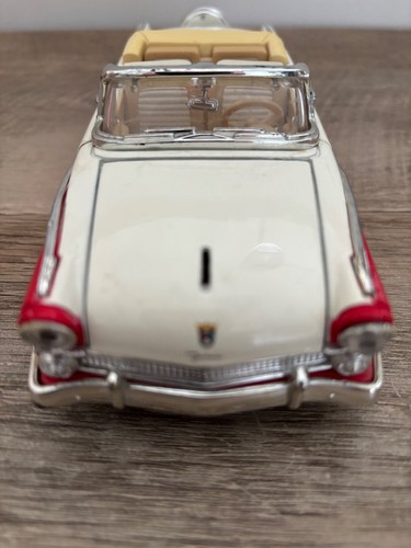 Sunnyside 1955 Ford Crown Victoria Convertible, 1:24 scale - Picture 5 of 11