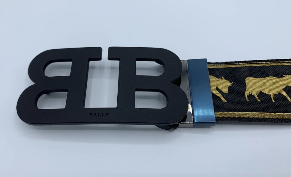 Cinturón reversible de cuero negro y negro $425 Bally Animals 110/44 hecho en Italia Foto 4 de 4