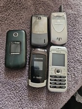 5 pack vintage phones Untested
