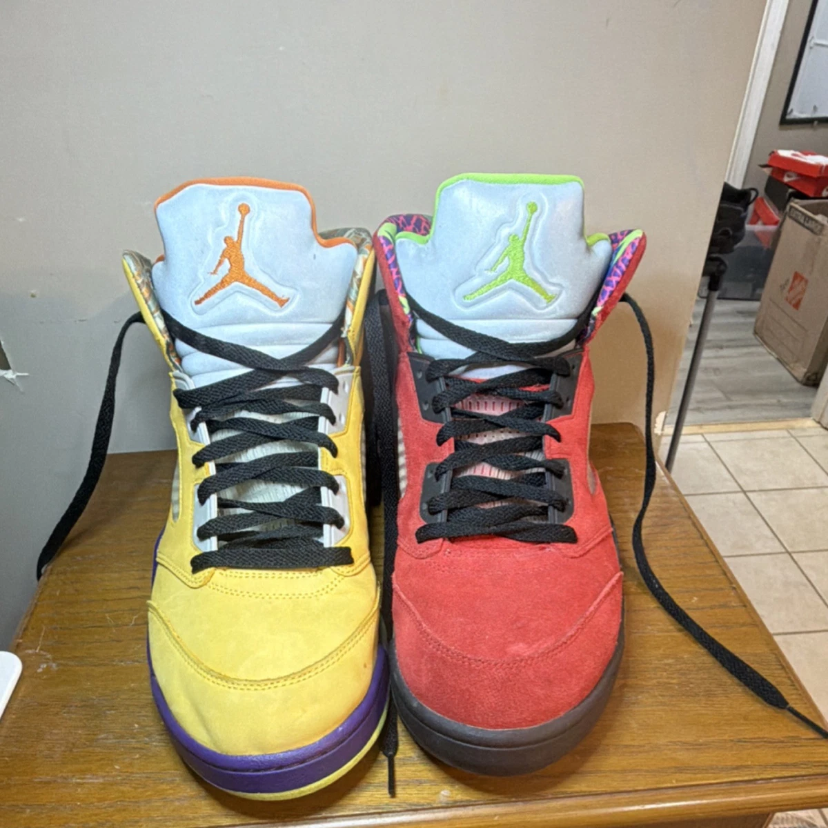 Preços baixos em Jordan 5 Retro SE Solar Orange | eBay