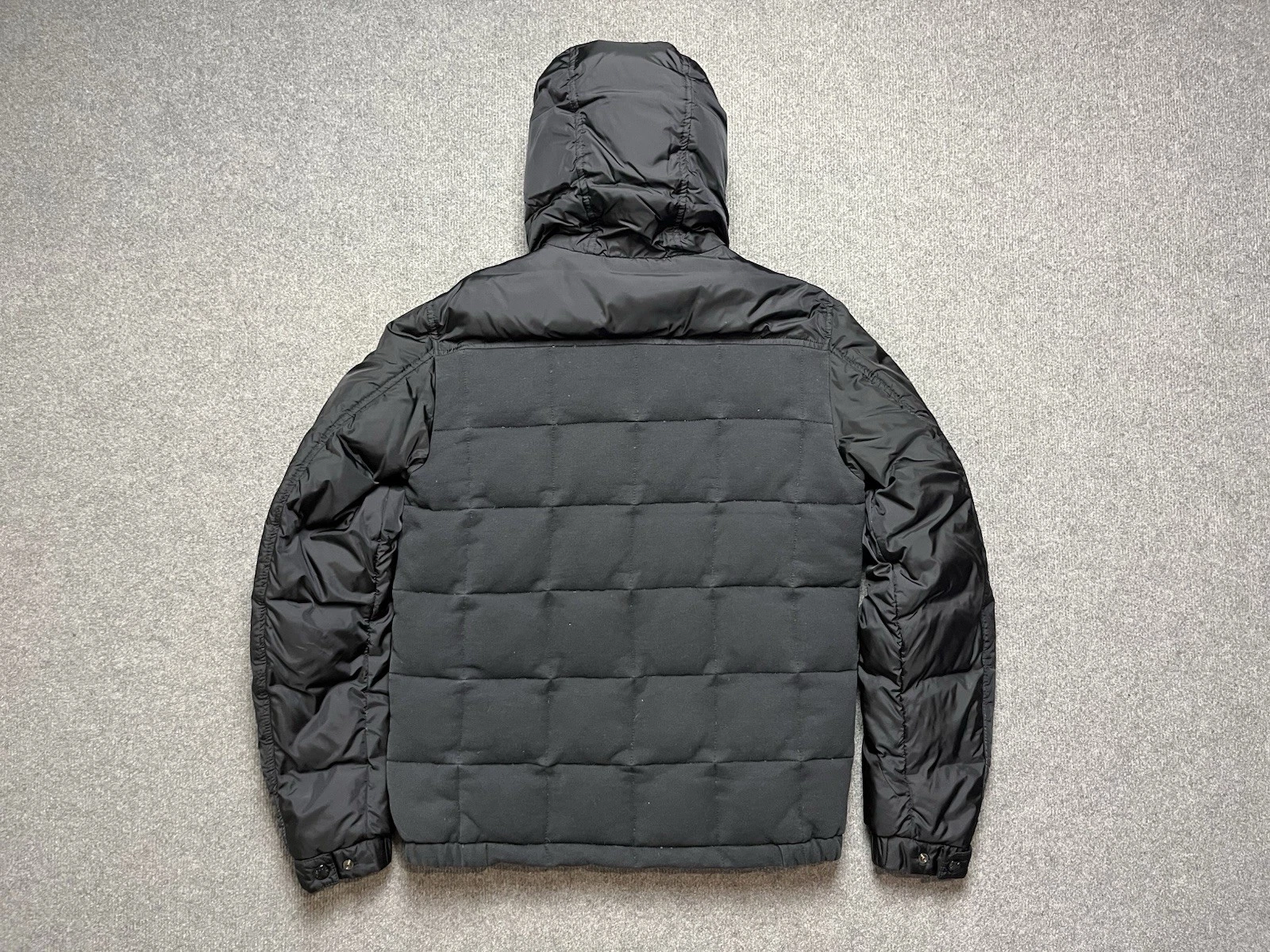 Moncler Antoine Down Jacket - product detail image 5