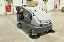 Nilfisk Advance CS7000 48LP Hybrid Electric Propane Scrubber Sweeper • 321 Hours