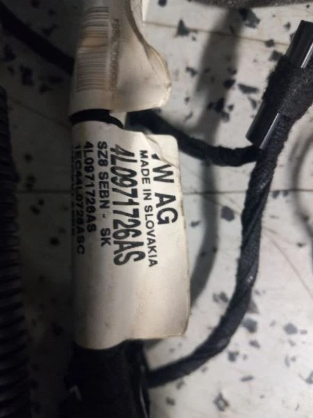 Arnés de cables de puerta trasera para Audi Q7 2007-2009 Foto 3 de 4