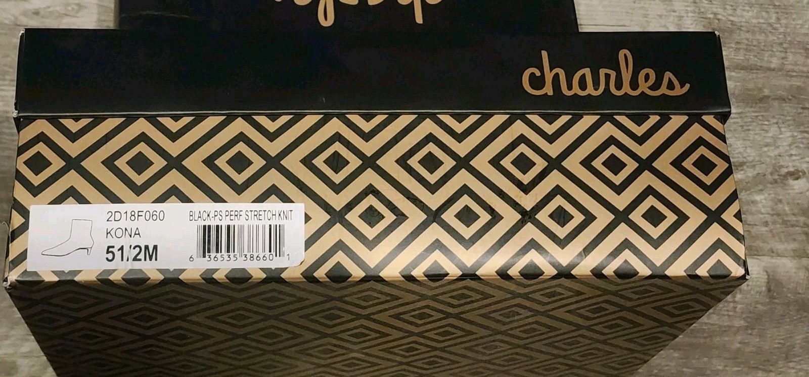 Charles by Charles David Womens Kona 2 Black Ankle Boots 5.5M