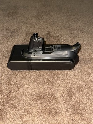 Used OEM Dyson SV15 Click-In Battery 25.2V for V15 Outsize