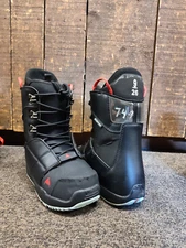 USED BURTON SNOWBOARD BOOTS