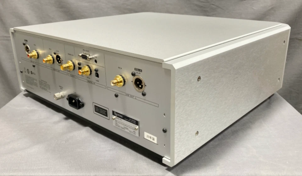 ESOTERIC K-01XD SUPER AUDIO SACD PLAYER - Bild 3 von 4