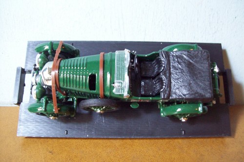 1/43 BRUMM R114 BENTLEY 4.5 LITRE 1932 HP 240 - Picture 7 of 7
