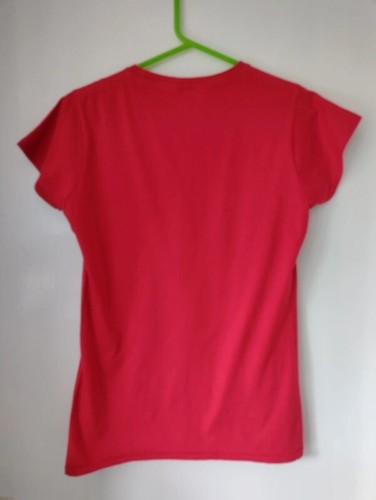 Supergirl Women's T-Shirt Size Large Red Short Sleeve Gildan Softstyle - Picture 2 of 4
