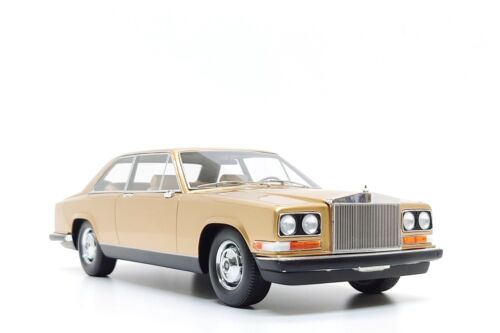 (Damaged) BoS Models 1:18 1975 Rolls-Royce Camargue in Gold (BOS090) - Picture 3 of 19