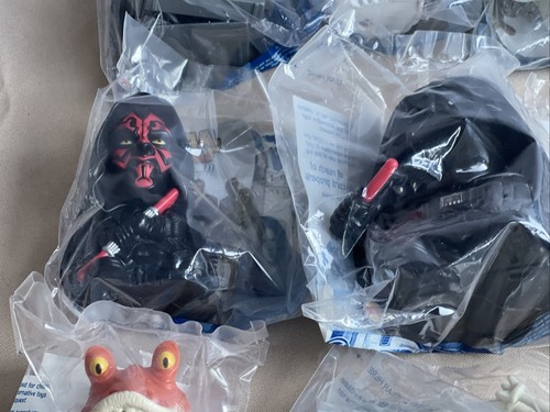 Complete 30 piece burger king star wars toys 2005 - Picture 11 of 12