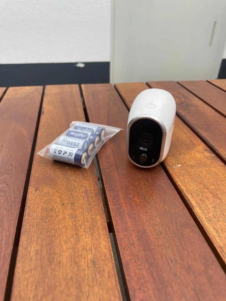 HD Sicherheitskamera Arlo 3030 mit 4x Akku– Outdoor Überwachungskamera - Bild 4 von 4