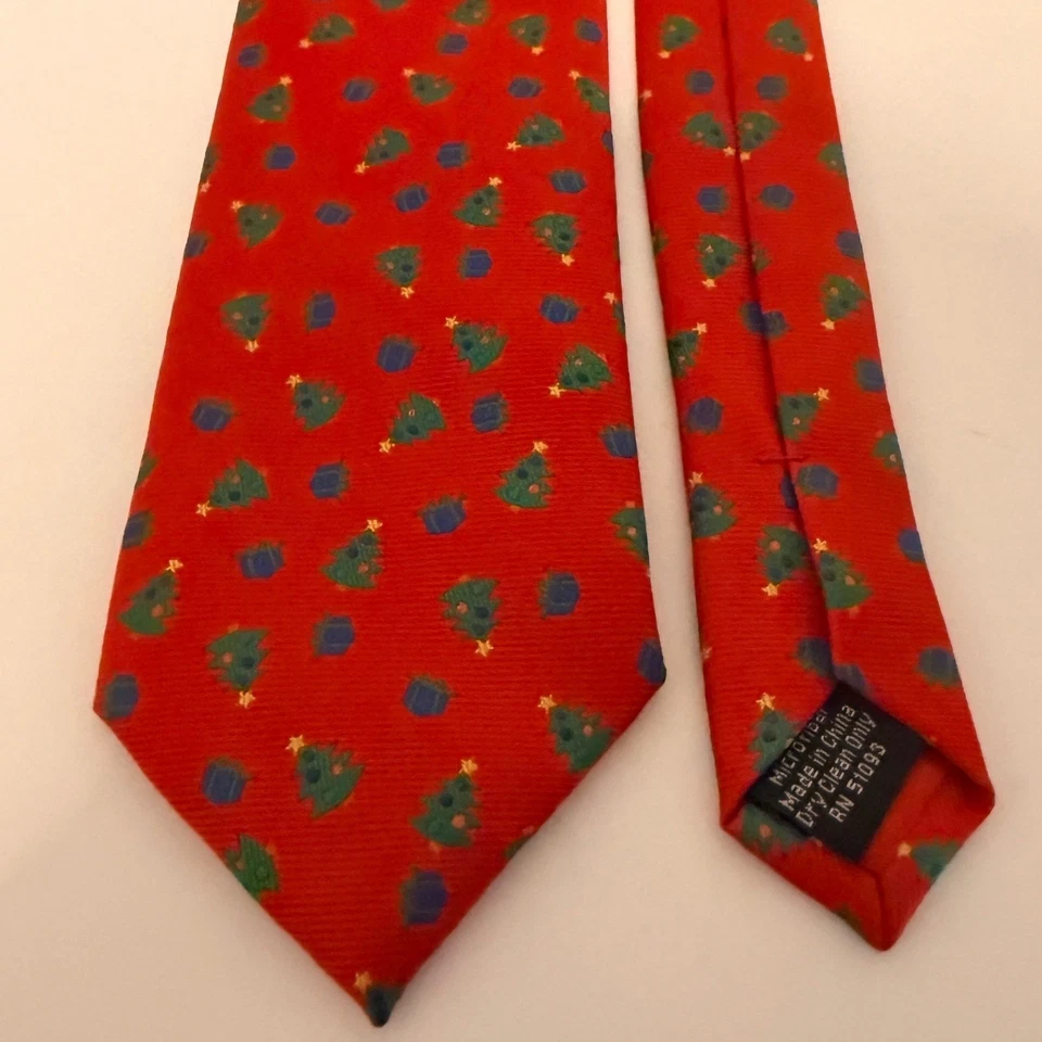 Christmas Tree Gift Print Holiday Hallmark Festive Novelty Neck Tie - Image 4 of 4
