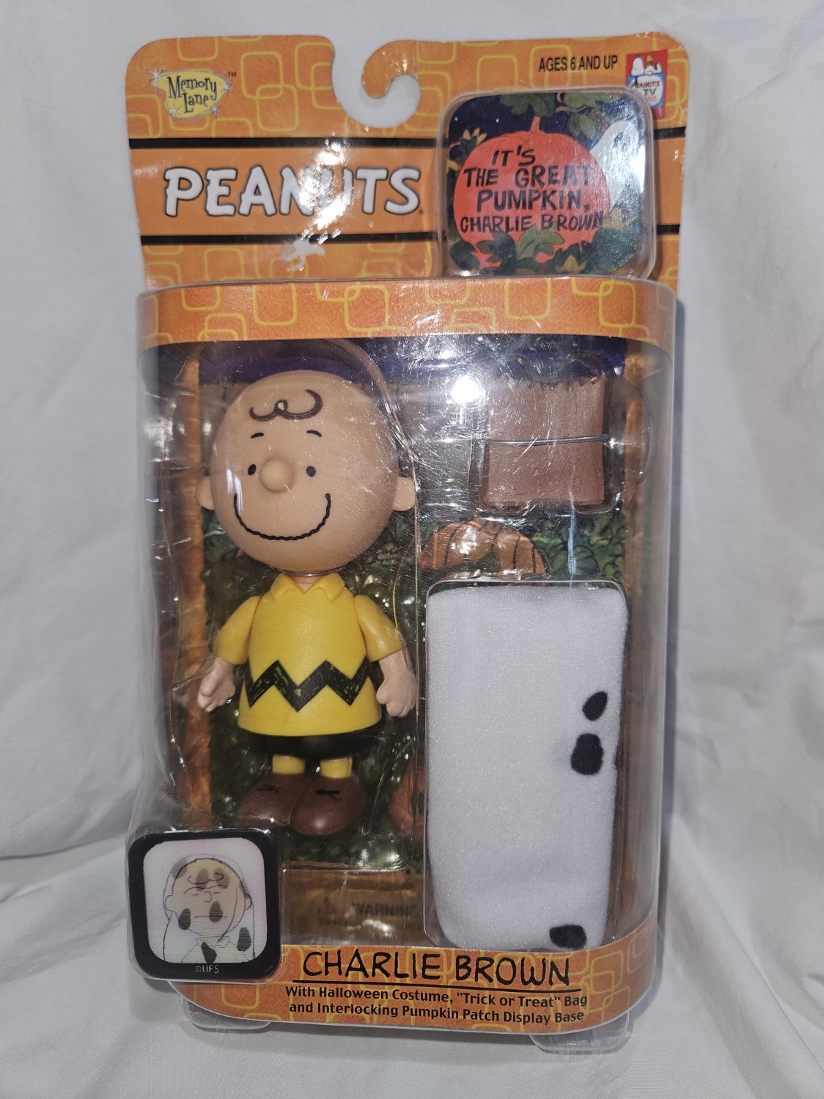 It's The Great Pumpkin Charlie Brown 2002 Peanuts Memory Lane Edition