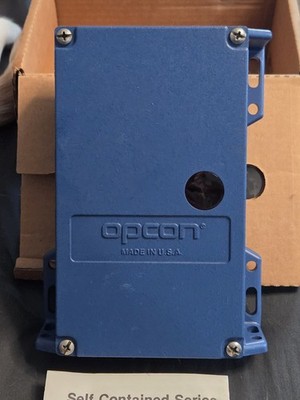 Opcon 1141D-6501 Thru-Beam Photoelectric Control 115VAC NEMA 4/12/13 NOS