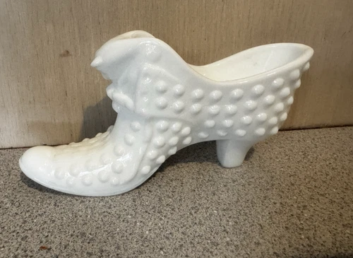 Vintage Fenton White Milk Glass Shoe Slipper with Cat Head Preowned Hobnail