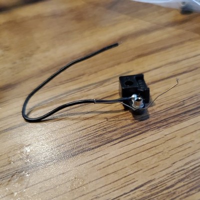 Rivarossi electrical pick-up P-104-243